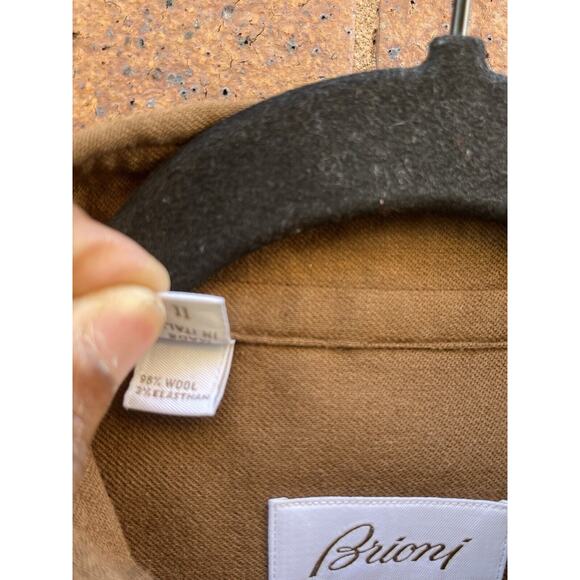 Brioni 98% Wool Button Down Dress Shirt in Brown Made in Italy, Size Small - Picture 9 of 9